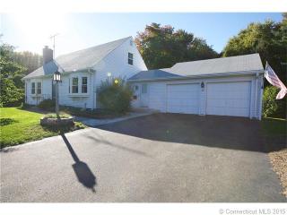 22 Eastview Dr, Windsor, CT 06095 exterior
