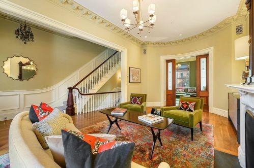 165 Brookline St, Roxbury-Xing, MA 02467 exterior