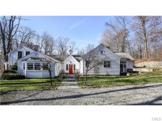 57 Rockwell Rd, Ridgefield, CT 06877 exterior