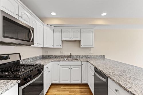 2965 Washington St, Roxbury-Xing, MA 02119 exterior