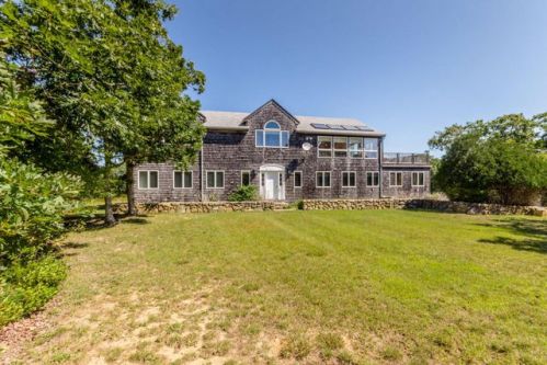 3 Majane Ln, Edgartown, MA 02539 exterior