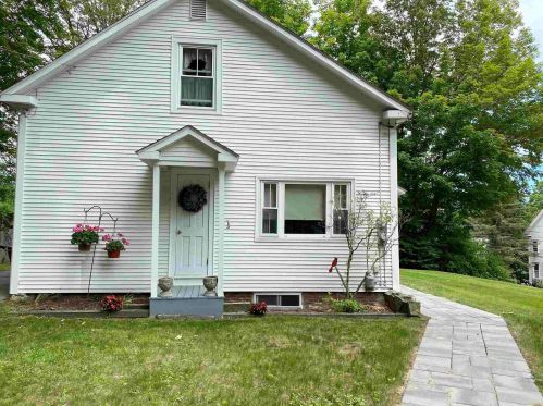 47 Jaffrey Rd, Marlborough, NH 03455 exterior