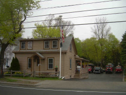 1129 Beacon St, Newton, MA 02461 exterior