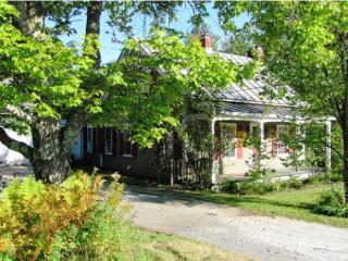 312 Cream Hill Rd, Mendon, VT 05701 exterior