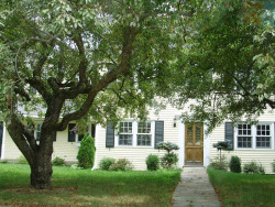 5 Longmeadow Rd, Newton, MA 02459 exterior