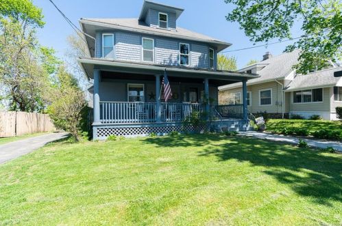 87 Leffingwell Ave, Waterbury, CT 06710 exterior