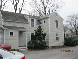 132 Rand Ter, Newton, MA 02466 exterior