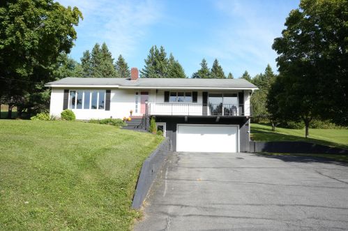 116 Hanson Lake Rd, Mapleton, ME 04757 exterior