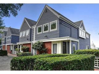 101 Pratt St, Providence, RI 02906 exterior