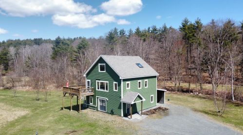 842 Shaker Hill Rd, Enfield, NH 03748 exterior