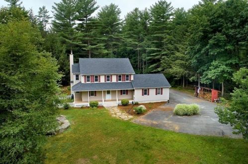 8 Richardson Rd, Montague, MA 01351 exterior