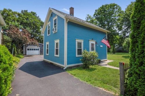 24 Lincoln St, East-Greenwich, RI 02818 exterior