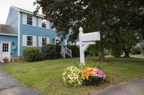 10 Hilda Dr, Hampton, NH 03842 exterior