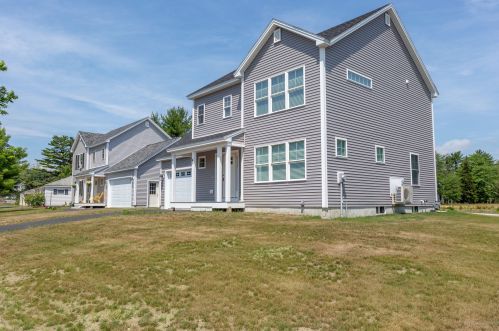 42 Forrestal Dr, Brunswick, ME 04011 exterior