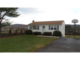 500 Murdock Ave, Meriden, CT 06450 exterior