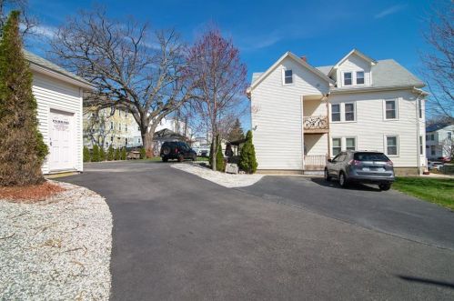 36 Progresso Ave, Woonsocket, RI 02895 exterior