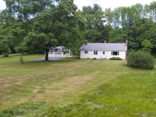 39 Eames Rd, Jefferson, ME 04348 exterior