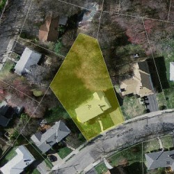 31 Selwyn Rd, Newton, MA 02461 aerial view