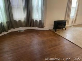 737 Main St, Torrington, CT 06790 exterior