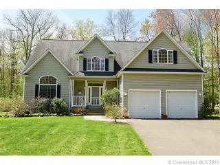 4 Stags Trl, Tolland, CT 06084 exterior