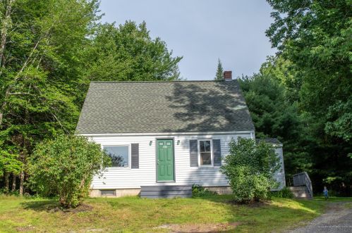 242 Route 41, Winthrop, ME 04364 exterior