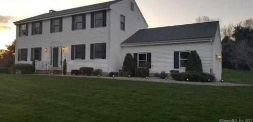 7 Ketchbrook Ln, Ellington, CT 06029 exterior