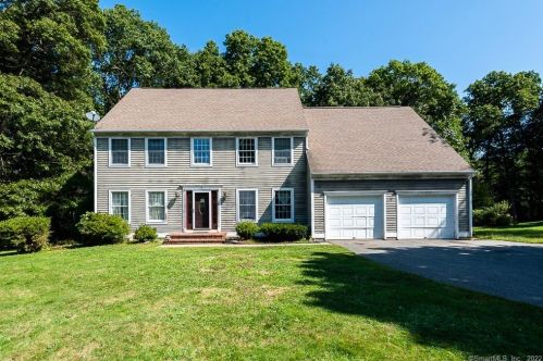 6 Jean Dr, East Lyme, CT 06333 exterior