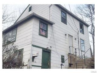 31 Lexington Ave, Norwalk, CT 06854 exterior