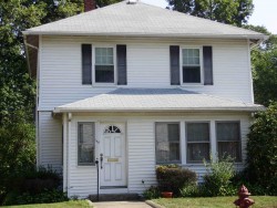 148 Waltham St, Newton, MA 02465 exterior