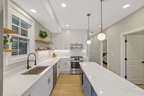 362 Meridian St, Roxbury Xing, MA 02128 exterior