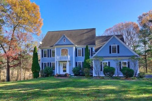 30 Stop River Rd, Norfolk, MA 02056 exterior