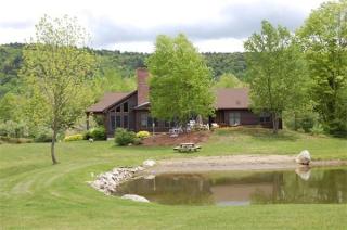 712 Brattleboro Rd, Leyden, MA 01301 exterior