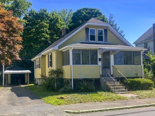 24 Bates Rd, Framingham, MA 01702 exterior