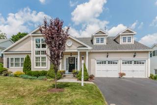 4 Winding Way, Bridgeport, CT 06611 exterior