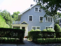 14 Stoneleigh Rd, Newton, MA 02465 exterior