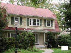 24 Windermere Rd, Newton, MA 02466 exterior