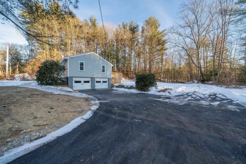 50 Hampstead Rd, Sandown, NH 03873 exterior