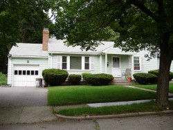 8 Swallow Dr, Newton, MA 02462 exterior