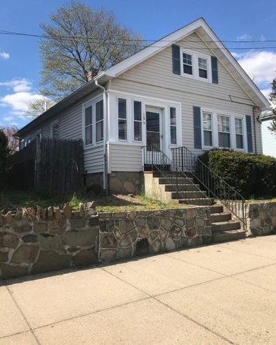 195 Spring St, Roxbury-Xing, MA 02132 exterior