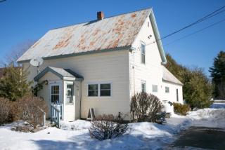 19 Kennett St, Conway, NH 03818 exterior