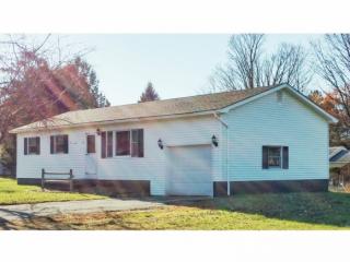 16 Arrowhead Ave, Milton, VT 05468 exterior