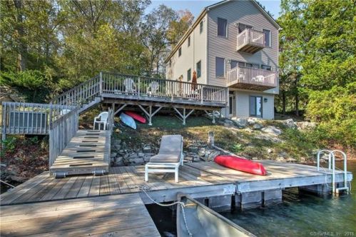 64 Long Pond Rd, Gales Ferry, CT 06339 exterior