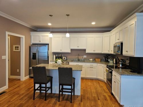 56 Brookview Cir, Bristol, CT 06010 exterior