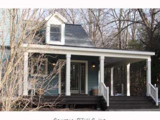 180 Great Pond Rd, Simsbury, CT 06070 exterior