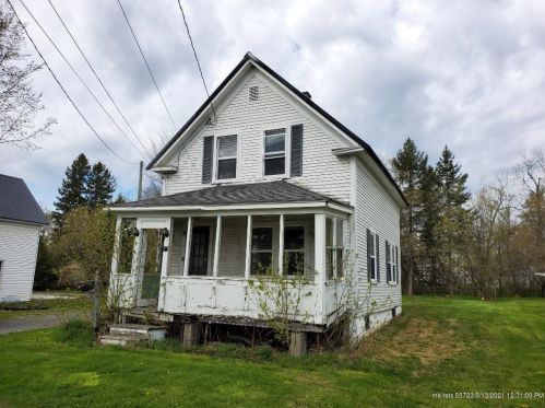 13 Water St, Presque Isle, ME 04769 exterior