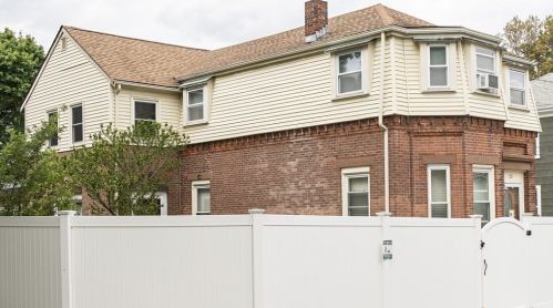 25 Chauncey St, Dedham, MA 02026 exterior