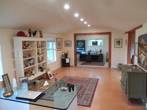 15 Tufts Rd, Belfast, ME 04915 exterior