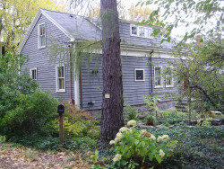 16 Richardson Rd, Newton, MA 02464 exterior
