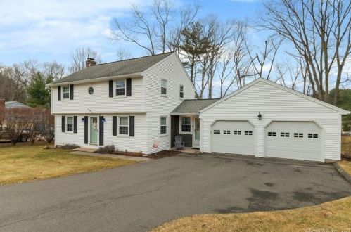 131 Ferraro Dr, Bristol, CT 06010 exterior