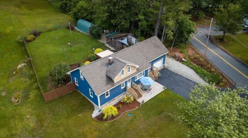 3 Paige Hill Rd, Goffstown, NH 03045 exterior